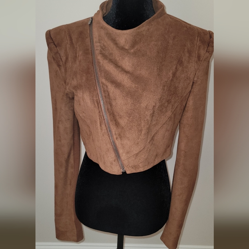 BcbgMaxazria Cropped Brown Faux Suede Zip Lined Short Jacket Size Small